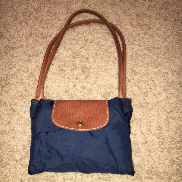 Longchamp Handbags - Longchamp “Le Pliage Large Tote”